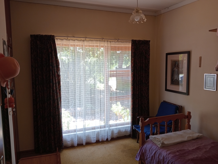 4 Bedroom Property for Sale in Bothasrus Eastern Cape